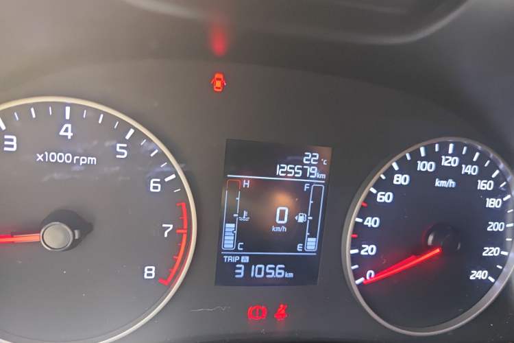 Used Kia Forte 2019 1.6L Manual Comfort Edition China VI Standard Odometer Close Up