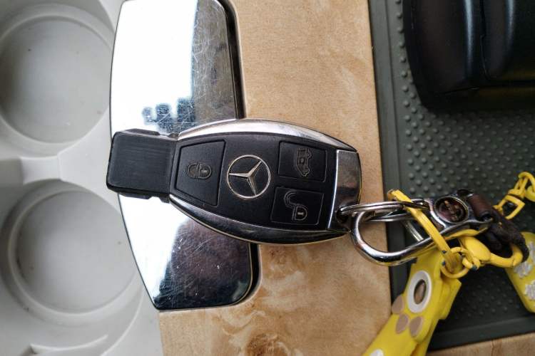 Used Mercedes-Benz Viano 2013 3.0L Hospitality Edition