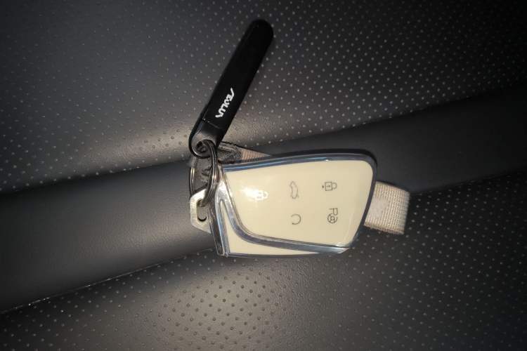 Used Dongfeng Aeolus Mage 2024 Honor Edition 1.5T Fashion Model
