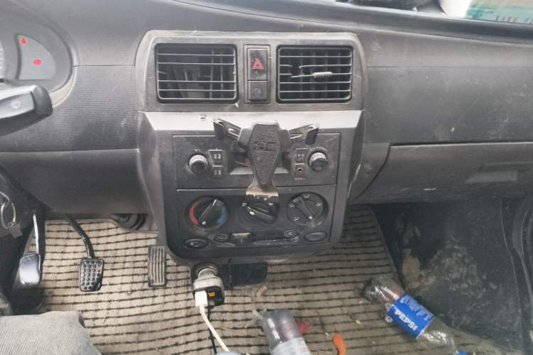 Used Wuling Rongguang 2020 1.5L Extended Basic Version China VI Standard L3C