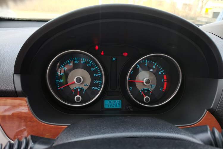Used Buick Excelle 2011 1.6 LE-AT Instrument Cluster