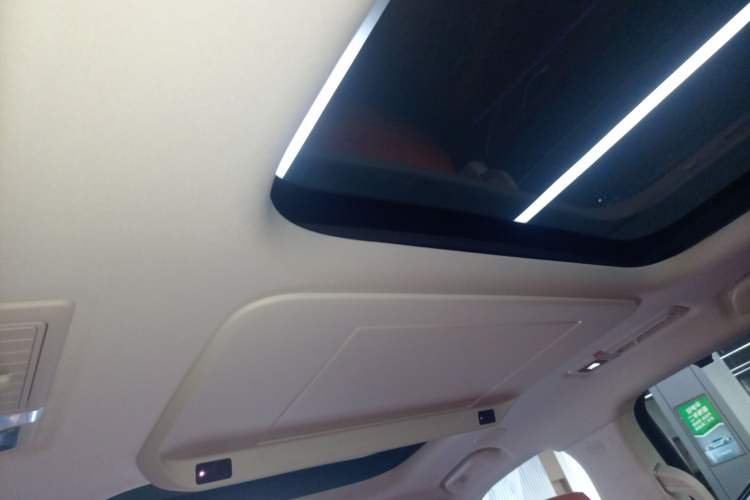 Used Wey Lanshan 2025 Four-Wheel Drive Max