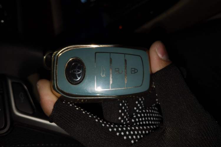 Used Toyota Highlander 2015 2.0T Four-Wheel Drive Ultimate Edition 7-Seater
