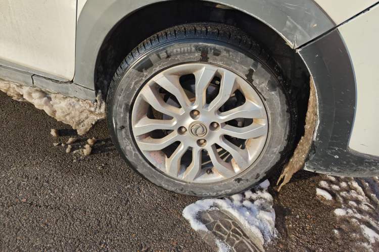 Used Dongfeng Aeolus AX3 2016 1.5L Manual Shangkue Model
