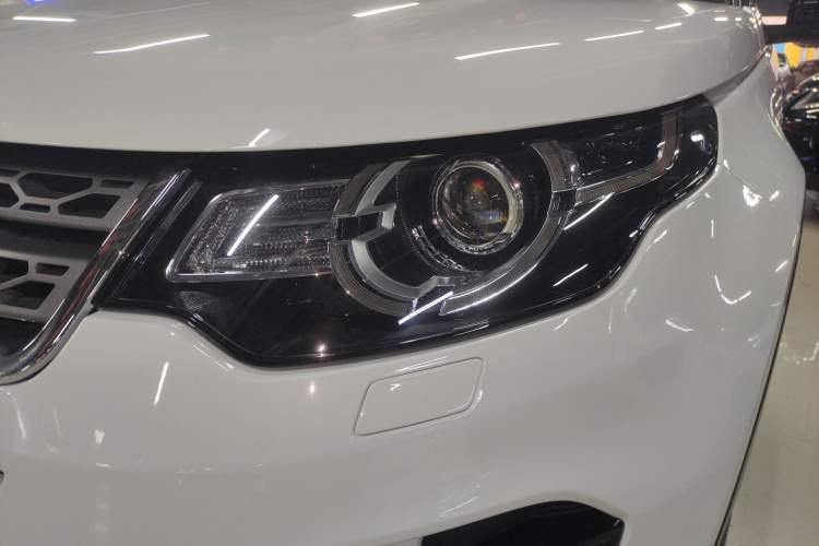 Used Land Rover Discovery Sport 2018 240 PS PURE Edition