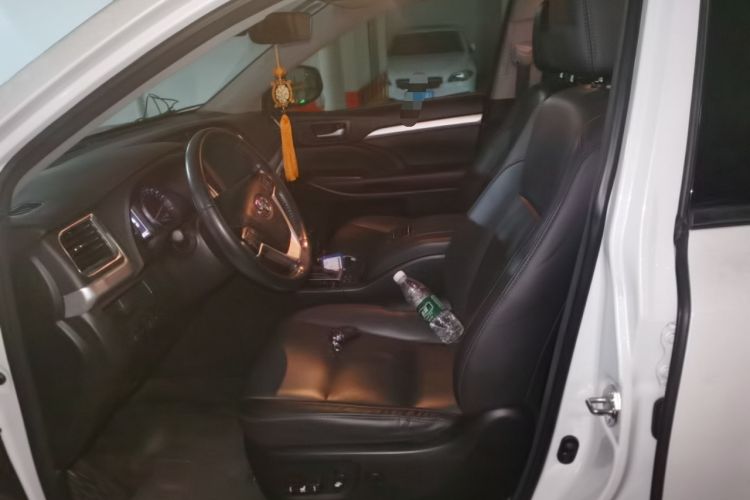 Used Toyota Highlander 2018 2.0T Four-Wheel Drive Prestige Version 7 Seats China V Emission Standard Left Front Seat