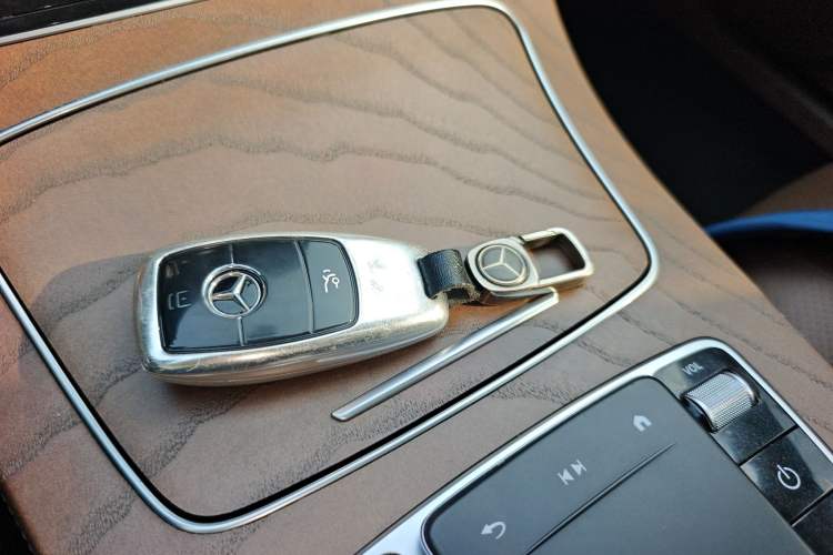 Used Mercedes-Benz E-Class 2022 Revised Version E 300 L Fashion Edition