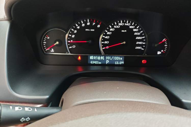 Used Cadillac SLS Seville 2011 2.0T Elite Edition Odometer Close Up