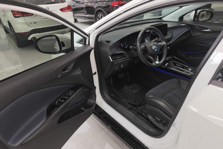 Used Buick Velite 6 2022 Connected Smart PLUS Driver Seat