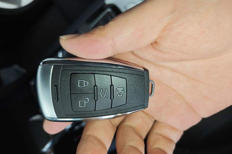 Used BAIC Off-Road BJ40 2019 Updated Version 2.0T Automatic All-Wheel Drive Urban Hunter Edition Premium China V Emission Standard