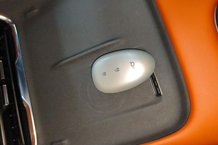 Used CHANGAN NEVO Q07 2025 215 Flagship PLUS Interior 1