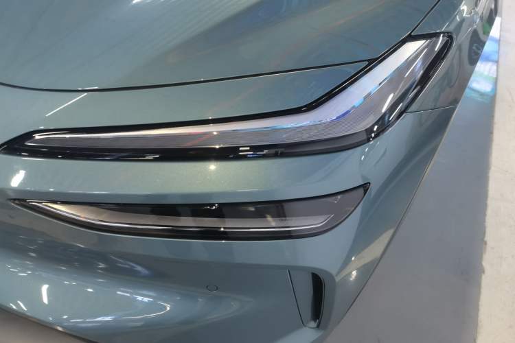 Used ONVO L60 2024 60 kWh Rear-Drive Version