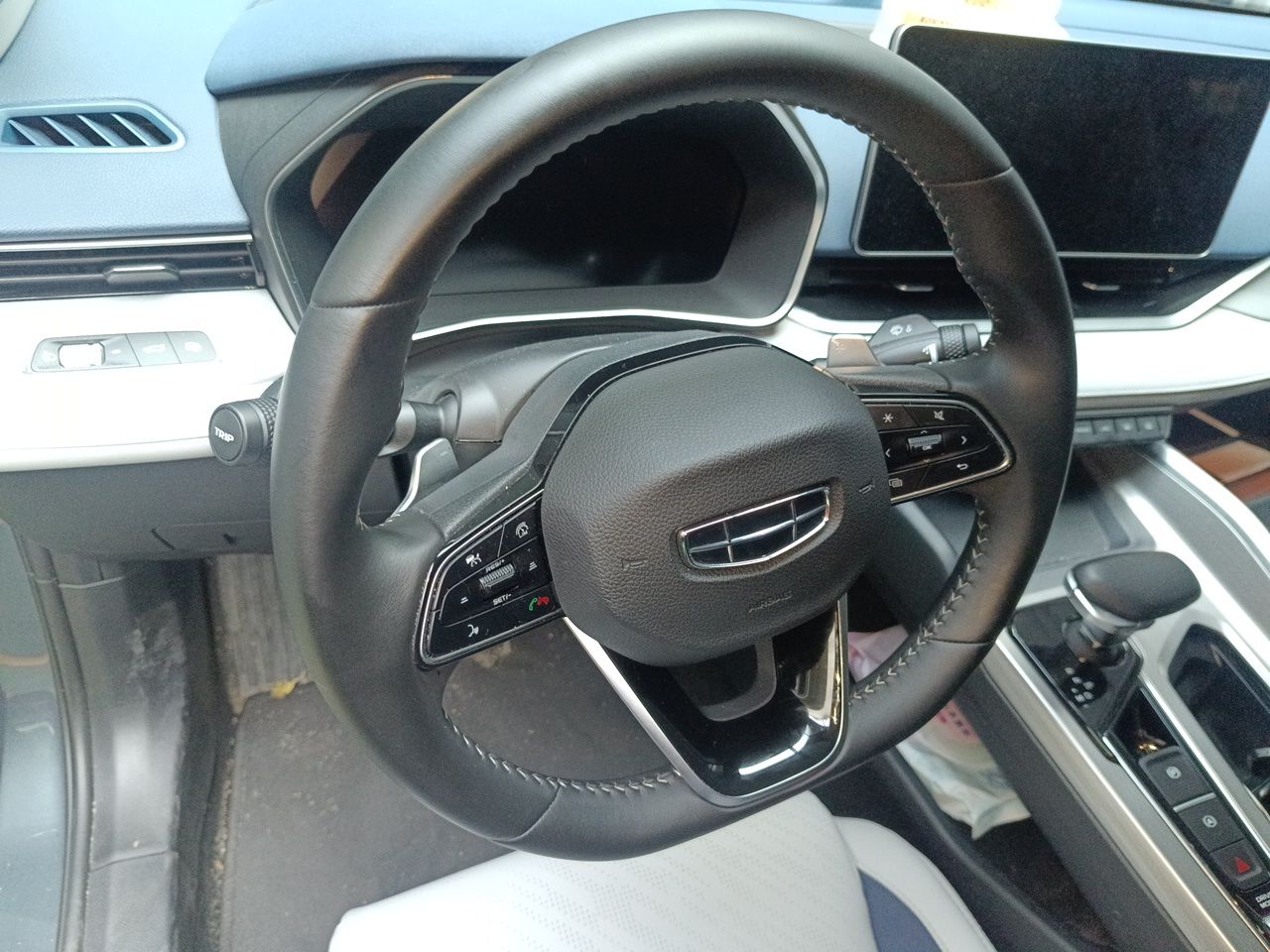 Geely Auto Preface 2023 2.0TD Prestige Version — снимка 8