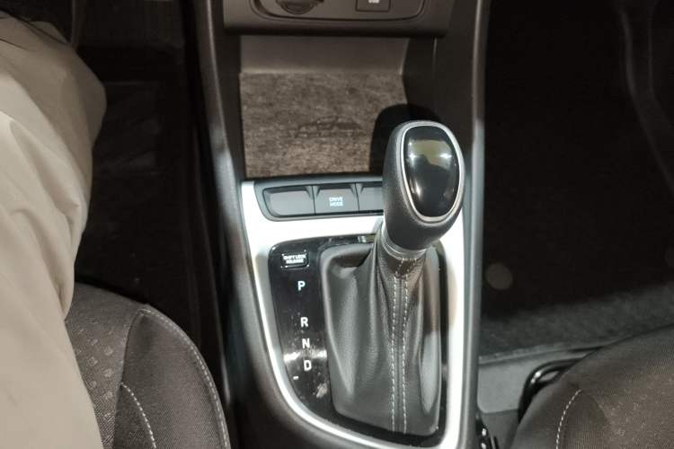 Used Hyundai Celesta 2020 1.6L Automatic GL Enjoyable Edition
