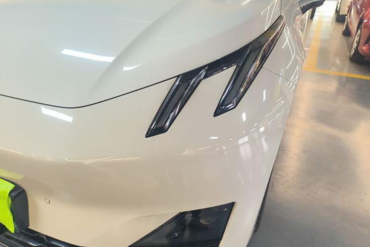 Used Lynk & Co Z20 2025 530 km Range Rear-Wheel Drive Pro
