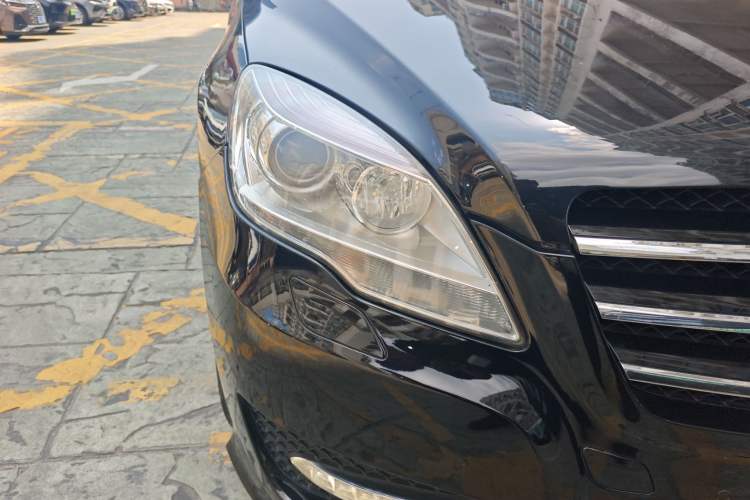 Used Mercedes-Benz R-Class 2017 R 320 4MATIC Business Edition Prestige Model