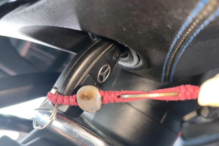 Used Mercedes-Benz Vito 2020 2.0T Business Version 7 Seats