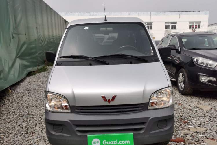 Used Wuling Zhiguang 2023 1.5L Practical Version 5/7 Seats