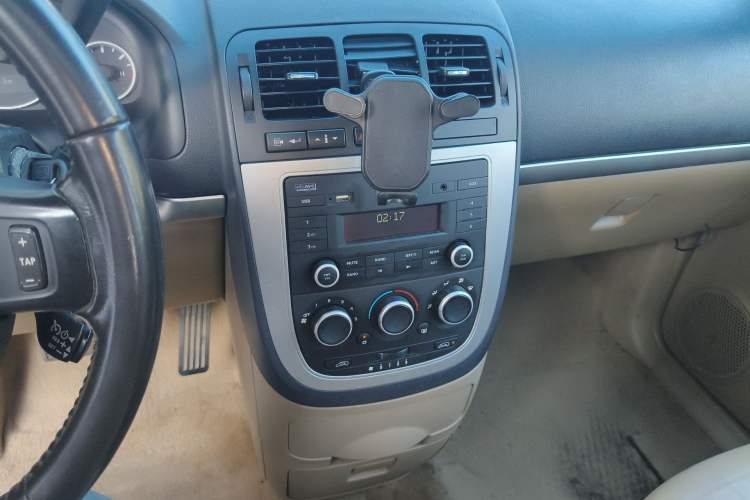 Used Buick GL8 2014 2.4L Executive Edition