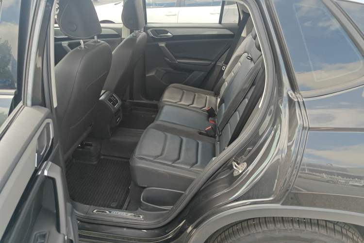 Used Volkswagen Tayron 2019 330TSI Two-Wheel Drive Luxury Model China VI Standard
