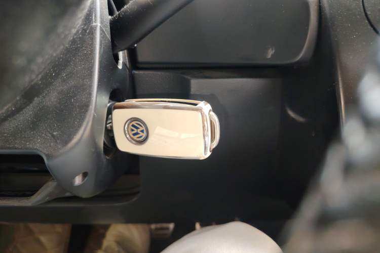 Used Volkswagen Beetle 2010 1.8T BlackOrange Luxury Edition
