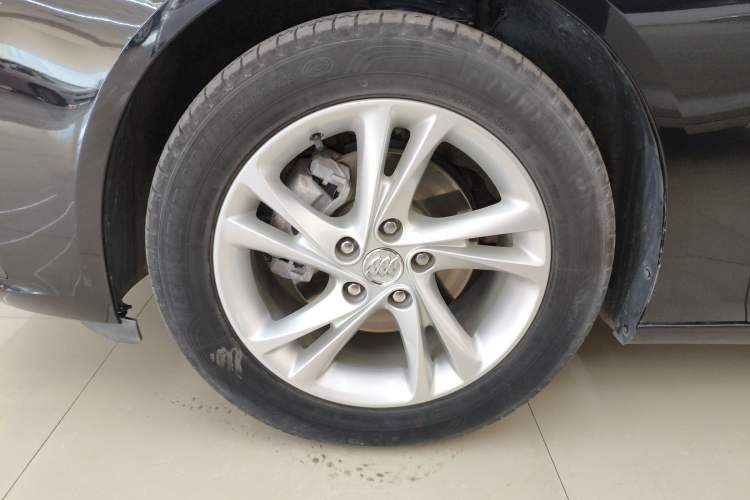 Used Buick Regal 2020 552T Elite Edition Left Front Wheel Hub