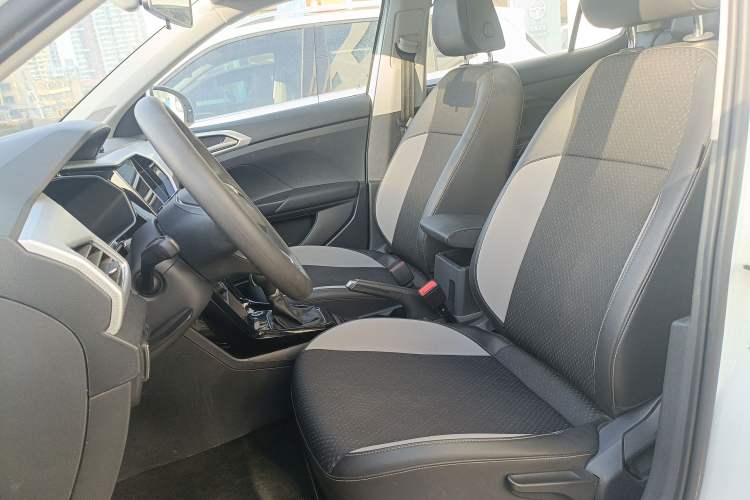 Used Volkswagen Tacqua 2021 200TSI DSG JoyConnect Edition