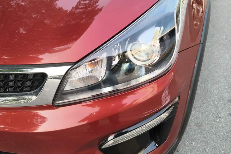 Used Kia KX Cross 2018 1.6L Automatic Dynamic Sunroof Version