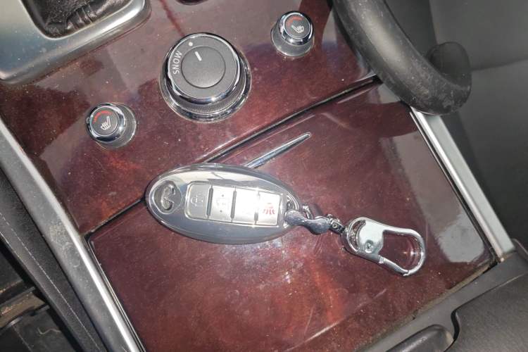 Used Infiniti Q70 2019 Q70L 2.0T Elite Plus Version