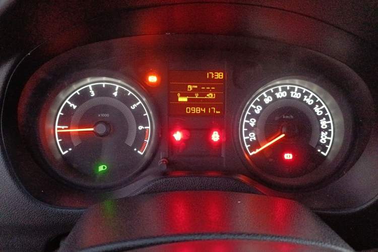 Used Peugeot 301 2014 1.6L Manual Comfort Edition