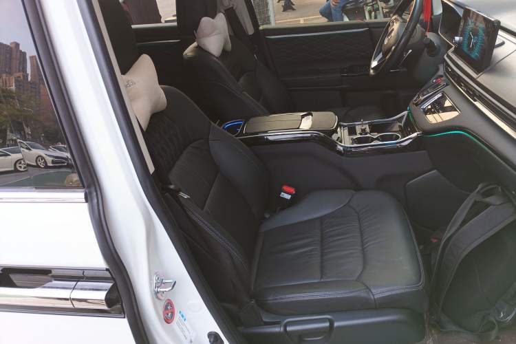 Used Honda Elysion 2022 2.0L eHEV Luxury First Edition
