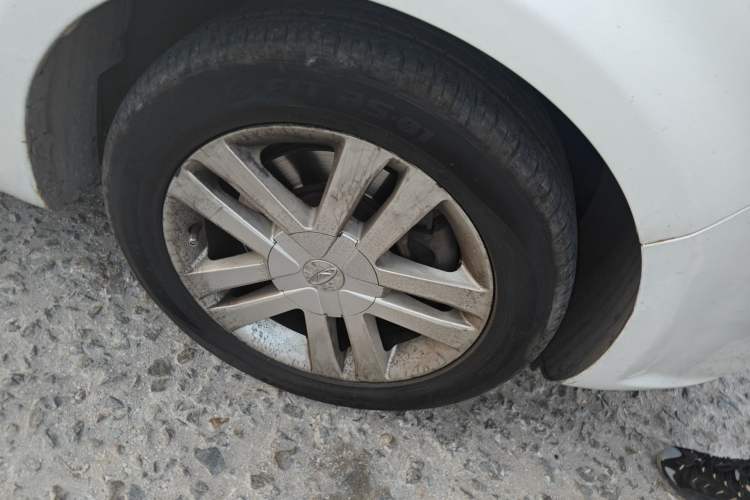 Used Chery Arrizo M7 2015 2.0L CVT Wide Enjoyment Edition 232 Seats Right Front Wheel Hub