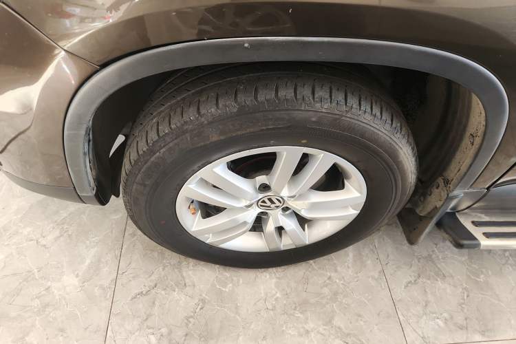 Used Volkswagen Tiguan L 2015 1.8TSI Automatic Two-Wheel Drive Trend Edition