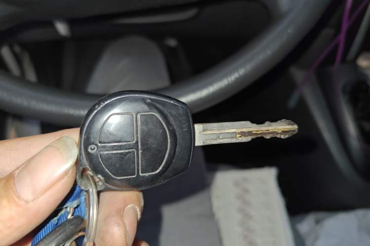 Used Jinbei Express 2019 2.0L Standard Version China VI 1TZS Interior 1