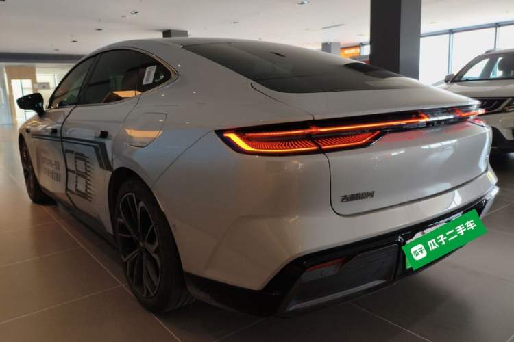 Used Geely Galaxy E8 2025 700 km Long-Range Intelligent Driving Version