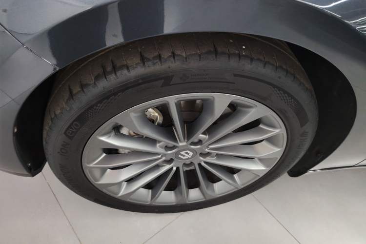 Used Leapmotor C01 2024 Range-Extended 316 Deluxe Edition Exterior 4