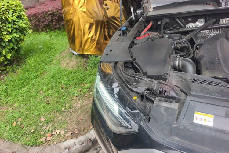 Used Audi Q5L 2021 40 TFSI Fashion Dynamic Model Right Front Headlight