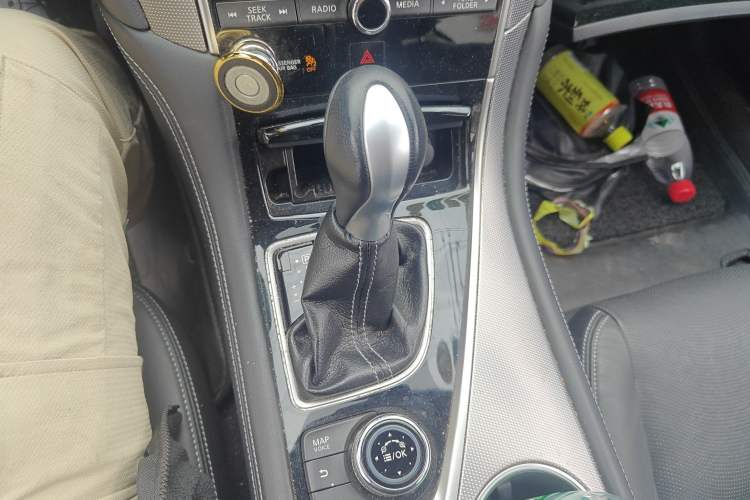 Used Infiniti Q50L 2015 2.0T Enjoyment Edition
