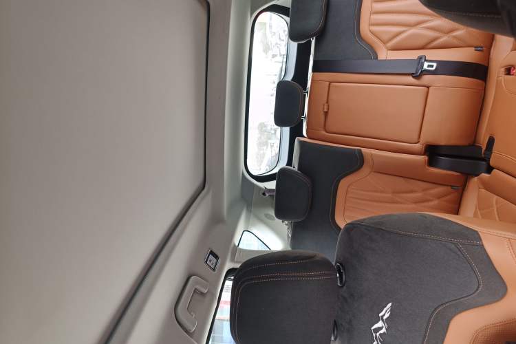 Used JETOUR Shanhai Shanhai L7 2024 1.5T 120 km MAX 7-Seater