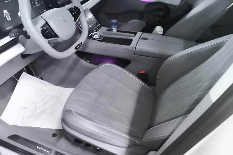 Used VOYAH PASSION 2023 Four-Wheel Drive Long-Range Version