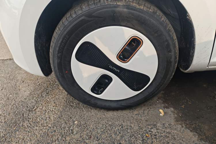 Used CHANGAN NEVO Lumin 2026 Model Treasure Edition 205km Passionate Beige Ningde Left Front Wheel Hub