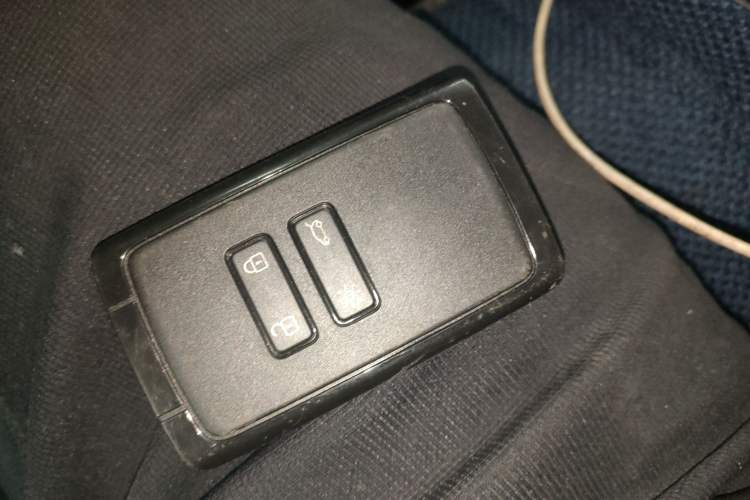 Used Renault Koleos 2017 2.0L Two-Wheel Drive Luxury Edition