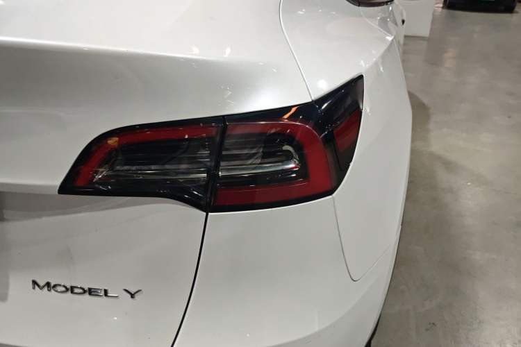 Used Tesla Model Y 2022 Revised Version Long-Range All-Wheel Drive
