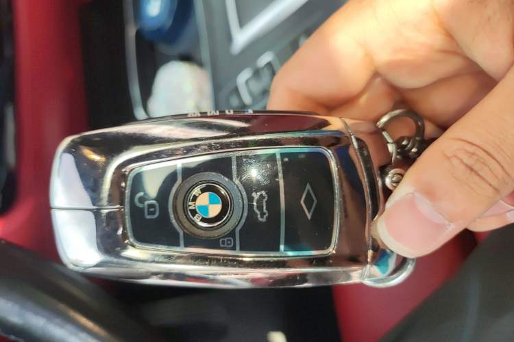 Used BMW 4 Series 2017 425i M Sport Package Vehicle Key