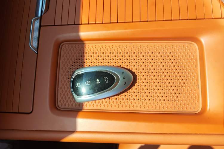 Used Wey Lanshan 2025 Four-Wheel Drive Max Vehicle Key