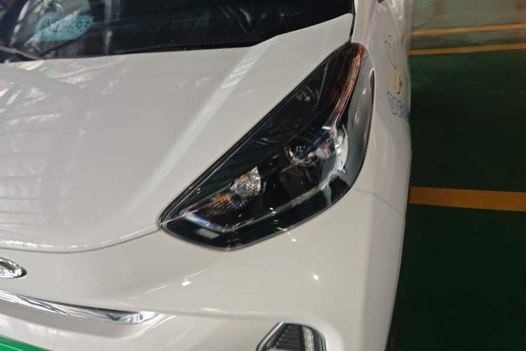 Used Chery Little Ant 2022 Restyled Version Sweet Pink Edition Half-Sugar Version 28.8 kWh 30 kW 301 km