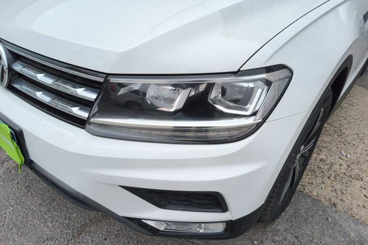 Used Volkswagen Tiguan L 2019 330TSI Automatic Two-Wheel Drive Luxury Edition China VI Standard