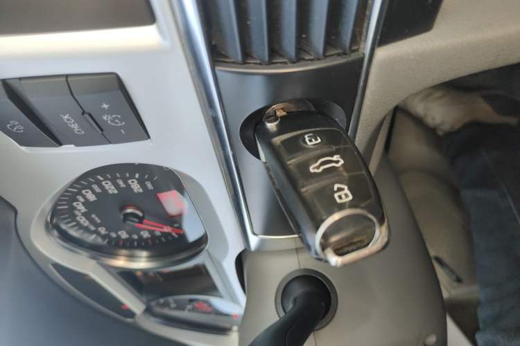 Used Audi A6L 2010 2.4L Comfort Edition
