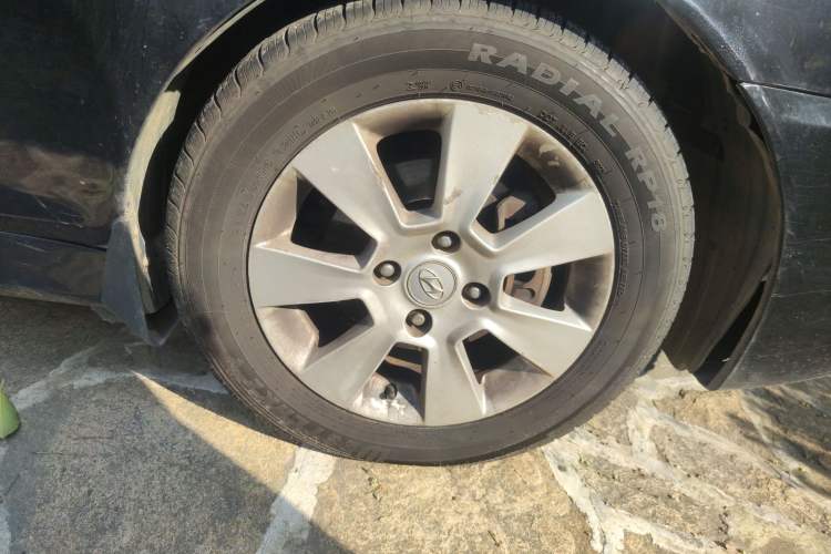 Used Hyundai MoInca 2009 2.0L Manual Luxury Edition GL
