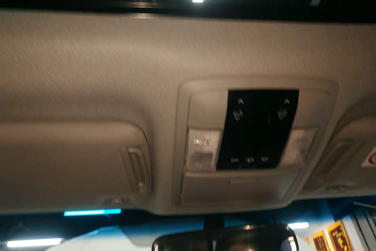 Used Toyota Prado 2018 3.5L Automatic TX-L with Rear-Mounted Spare Tire
